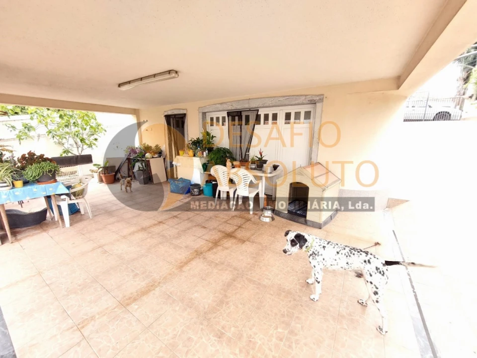 Moradia T4 para Venda em Laranjeiro e Feijó Foto 33