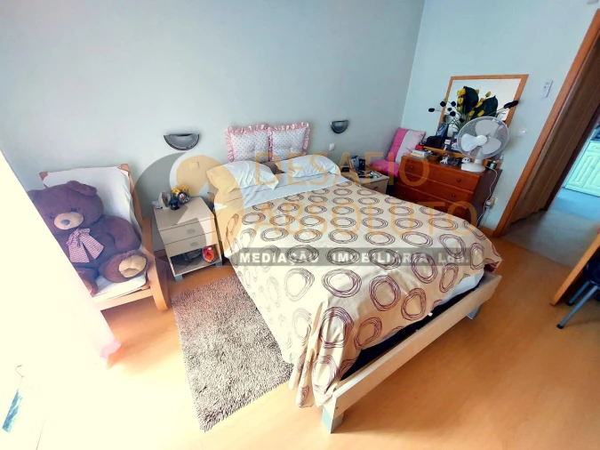 Moradia T4 para Venda em Laranjeiro e Feijó Foto 13