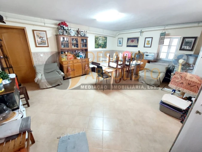 Moradia T4 para Venda em Laranjeiro e Feijó Foto 34