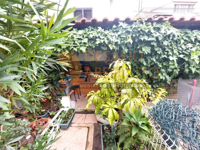 Moradia T4 para Venda em Laranjeiro e Feijó Foto 46