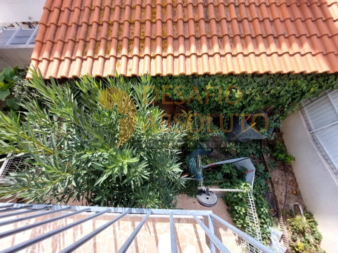 Moradia T4 para Venda em Laranjeiro e Feijó Foto 47