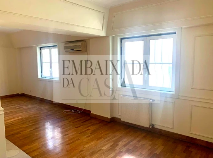 Apartamento T2 para Venda em Misericórdia Foto 12