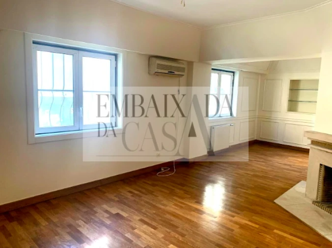 Apartamento T2 para Venda em Misericórdia Foto 5