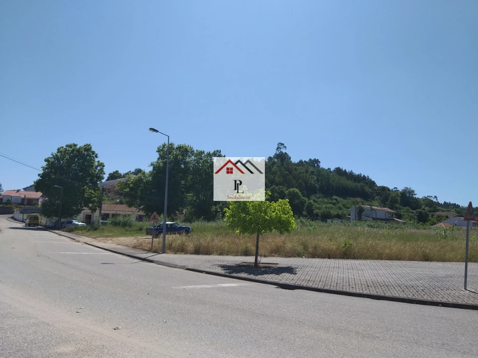 Terreno para Venda em Taveiro, Ameal e Arzila Foto 7