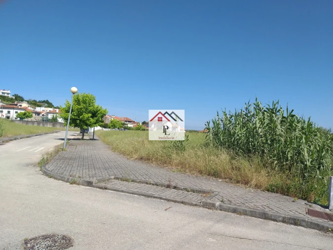 Terreno para Venda em Taveiro, Ameal e Arzila Foto 12