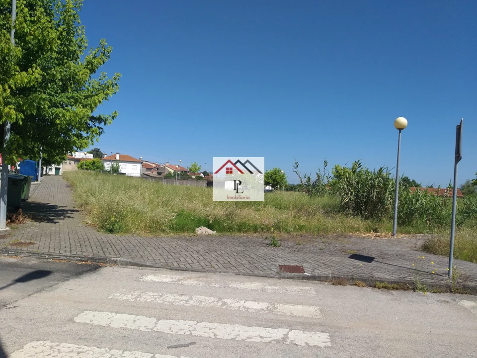 Terreno para Venda em Taveiro, Ameal e Arzila Foto 10