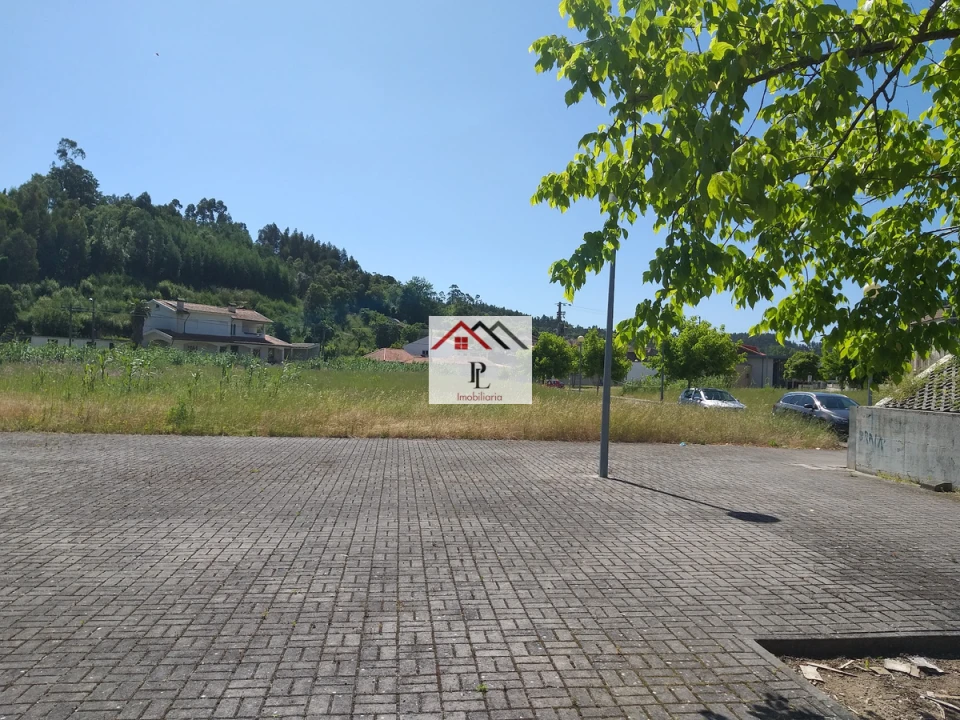 Terreno para Venda em Taveiro, Ameal e Arzila Foto 3