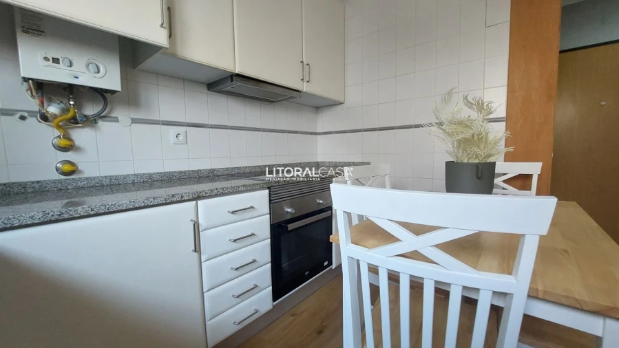 Apartamento T1 para Venda em Buarcos Foto 6