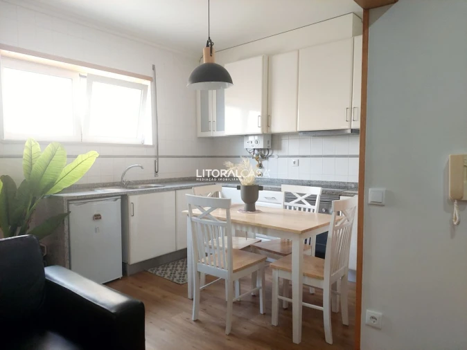 Apartamento T1 para Venda em Buarcos Foto 1