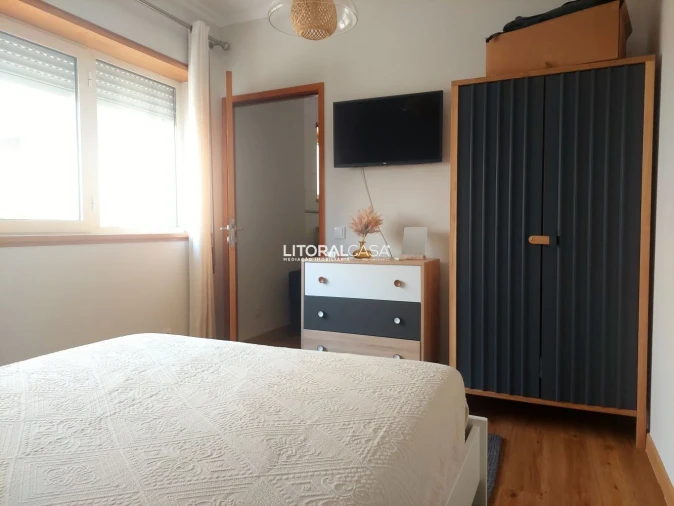 Apartamento T1 para Venda em Buarcos Foto 17