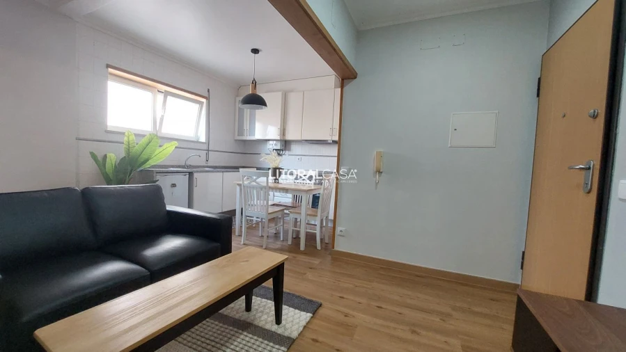 Apartamento T1 para Venda em Buarcos Foto 9