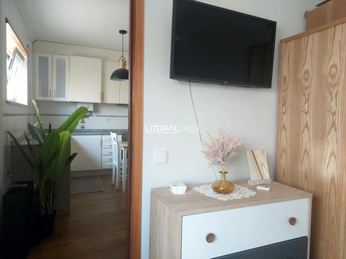 Apartamento T1 para Venda em Buarcos Foto 13