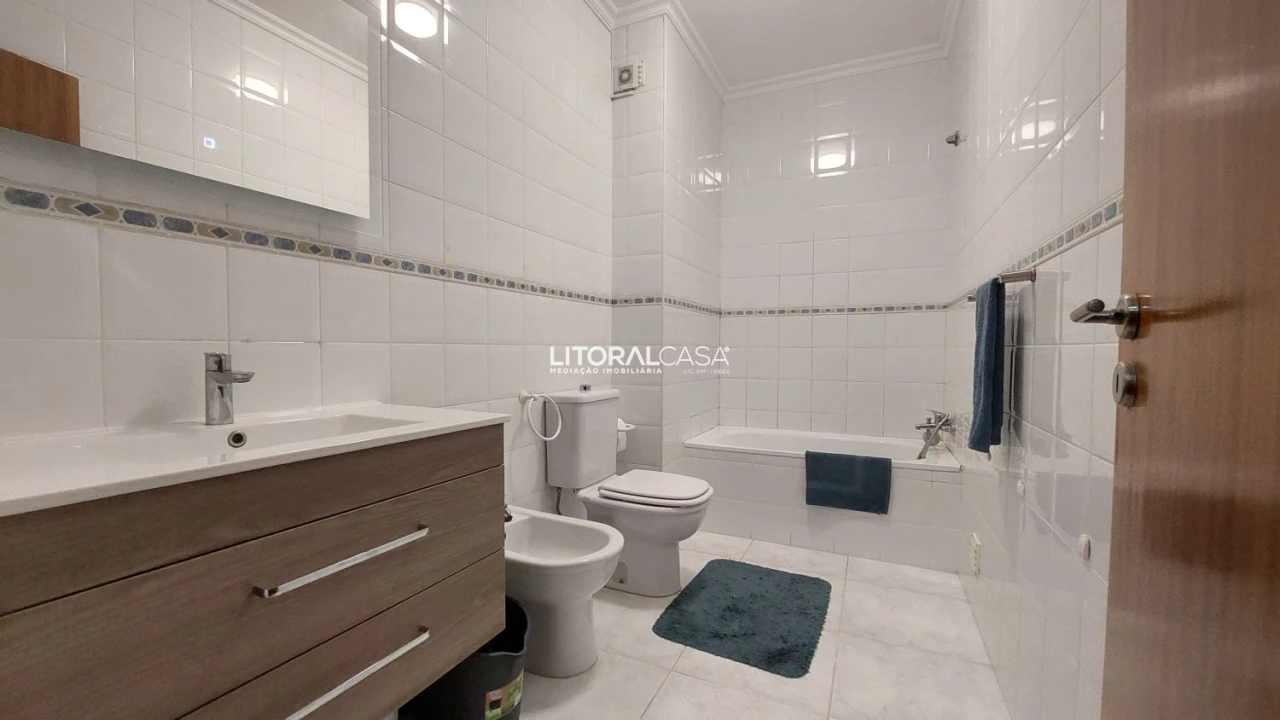 Apartamento T1 para Venda em Buarcos Foto 22