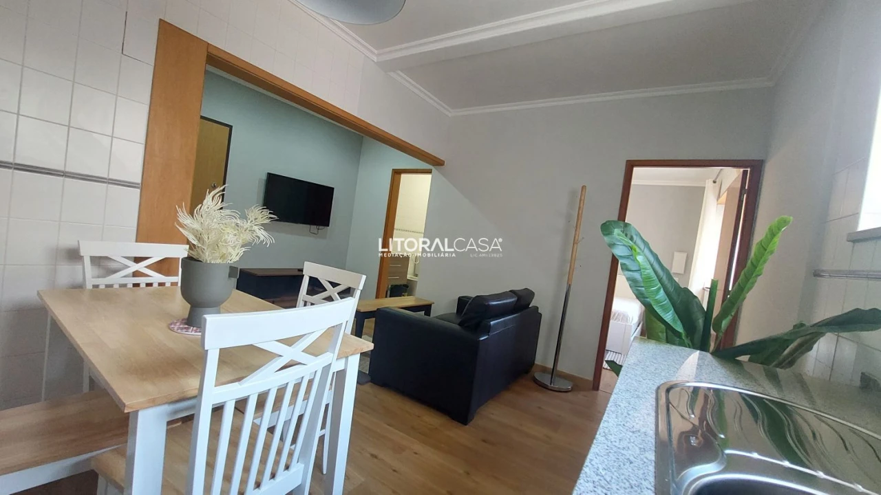 Apartamento T1 para Venda em Buarcos Foto 3