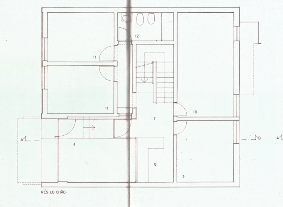 Moradia T8 para Venda em Carnaxide e Queijas Foto 80