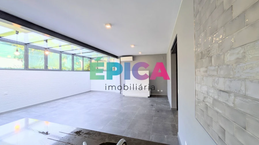 Moradia T8 para Venda em Alfragide Foto 22