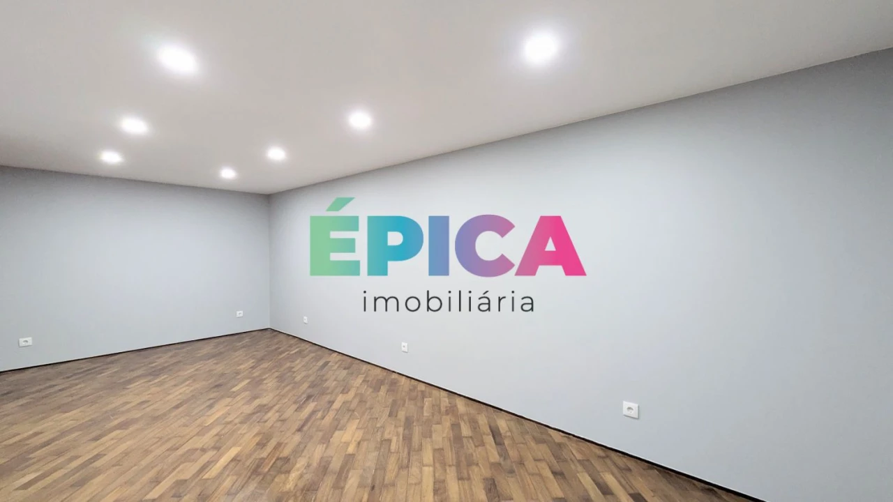 Moradia T8 para Venda em Alfragide Foto 58