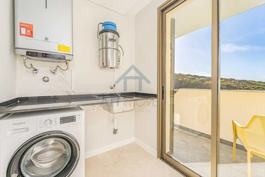 Apartamento T1 para Venda em Calheta Foto 7