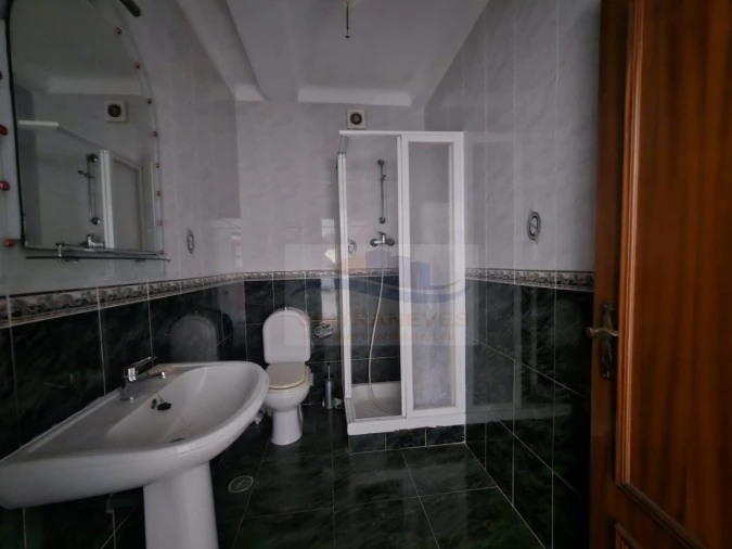 Apartamento T4 para Venda em Gaio-Rosário e Sarilhos Pequenos Foto 15