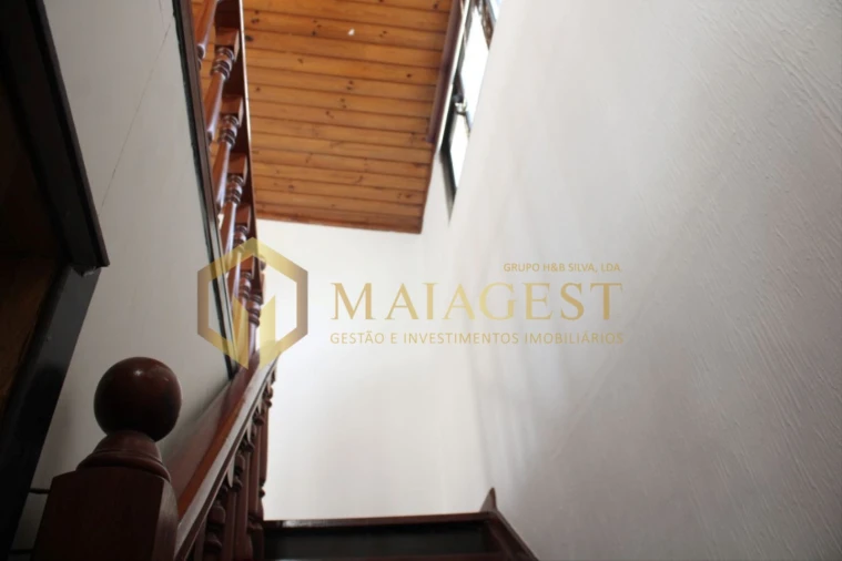 Apartamento T2 para Arrendamento em Mafamude e Vilar do Paraíso Foto 12