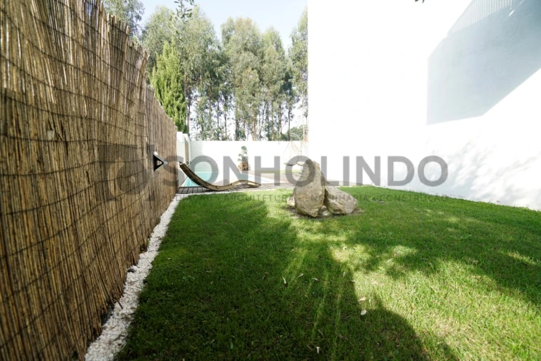Moradia T4 para Venda em Castêlo da Maia Foto 28