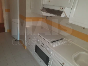 Apartamento T2 para Arrendamento em Cascais e Estoril