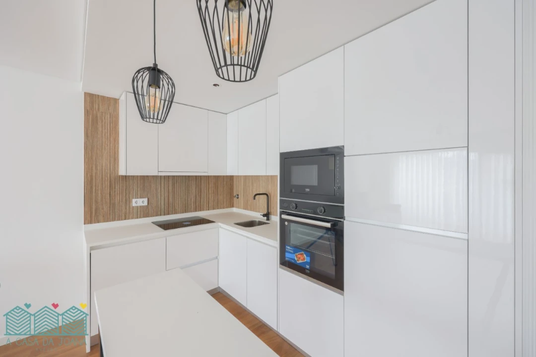 Apartamento T1 para Arrendamento em Glória e Vera Cruz Foto 5