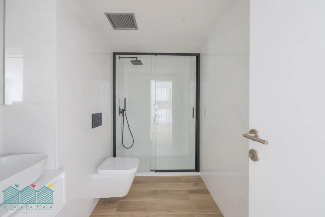 Apartamento T1 para Arrendamento em Glória e Vera Cruz Foto 14