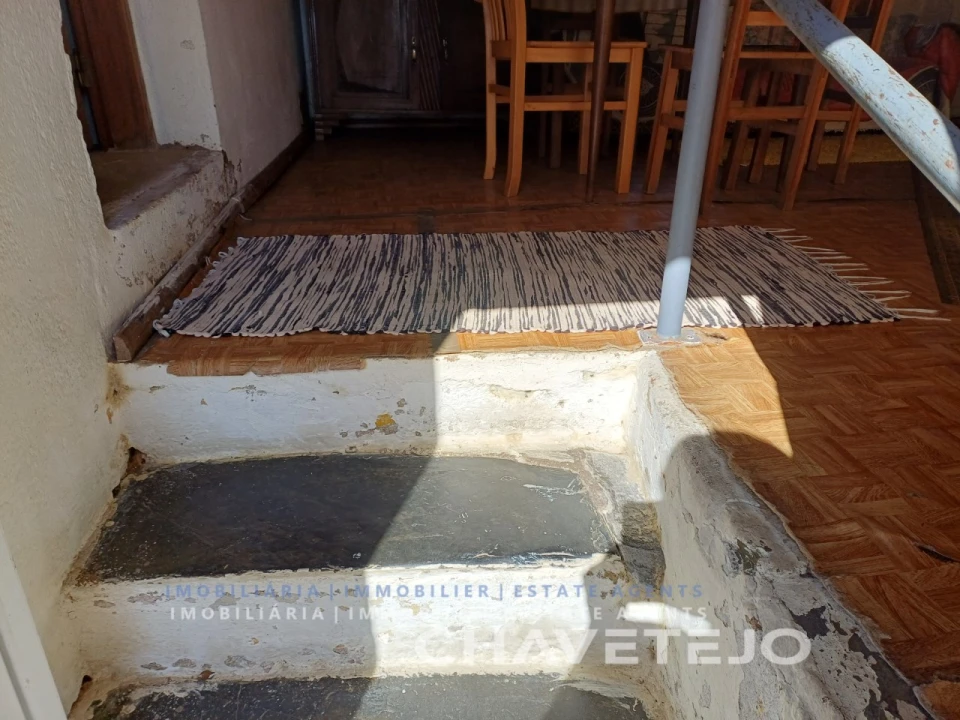 Moradia T2 para Venda em Cernache do Bonjardim, Nesperal e Palhais Foto 8