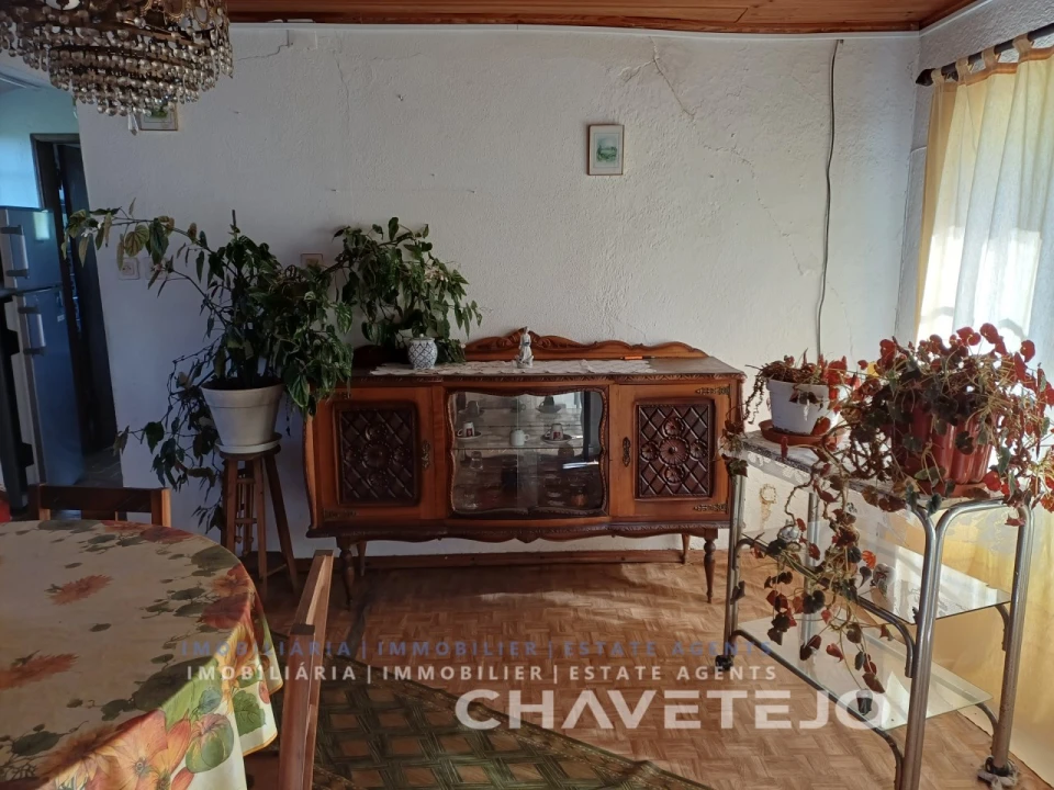 Moradia T2 para Venda em Cernache do Bonjardim, Nesperal e Palhais Foto 12