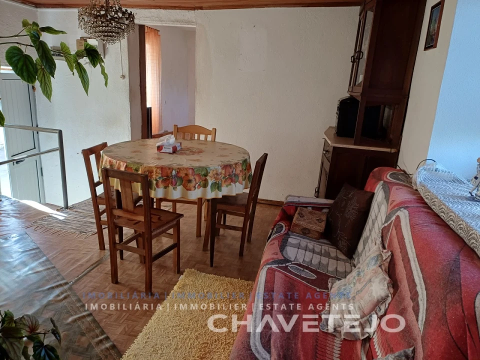 Moradia T2 para Venda em Cernache do Bonjardim, Nesperal e Palhais Foto 20