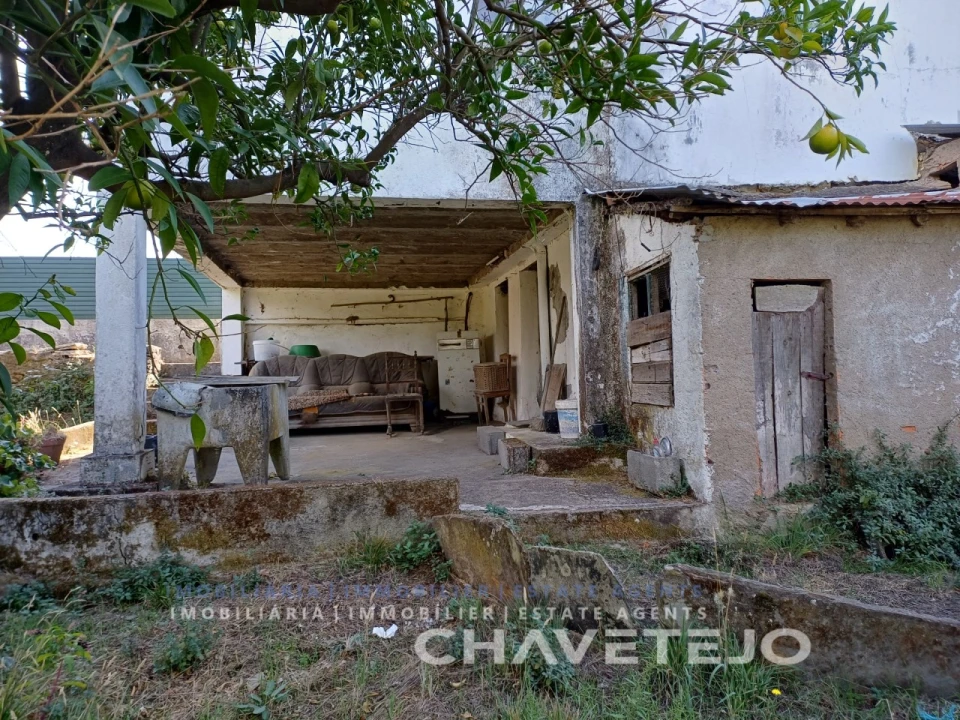 Moradia T2 para Venda em Cernache do Bonjardim, Nesperal e Palhais Foto 35