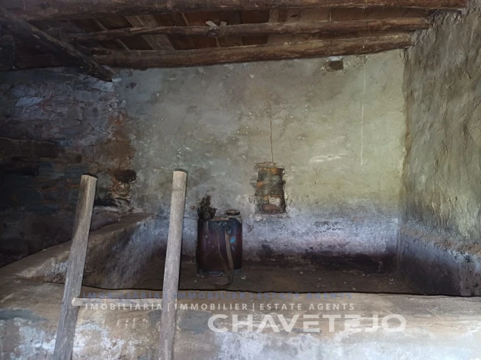 Moradia T2 para Venda em Cernache do Bonjardim, Nesperal e Palhais Foto 45