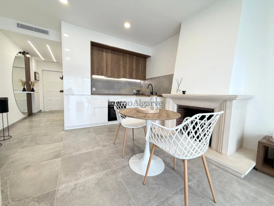 Apartamento T1 para Venda em Albufeira e Olhos de Água Foto 8