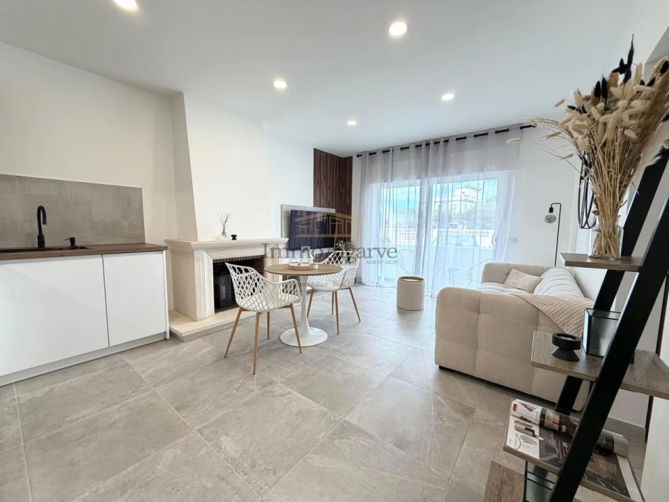 Apartamento T1 para Venda em Albufeira e Olhos de Água Foto 11