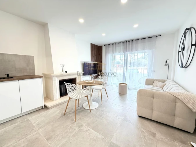 Apartamento T1 para Venda em Albufeira e Olhos de Água Foto 10