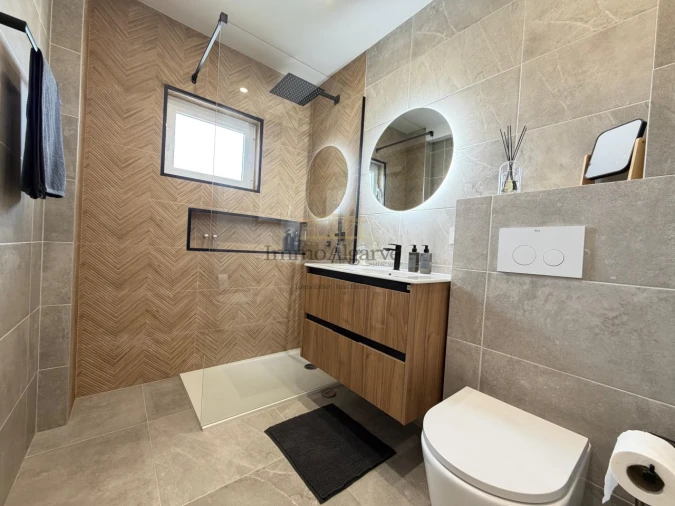 Apartamento T1 para Venda em Albufeira e Olhos de Água Foto 13