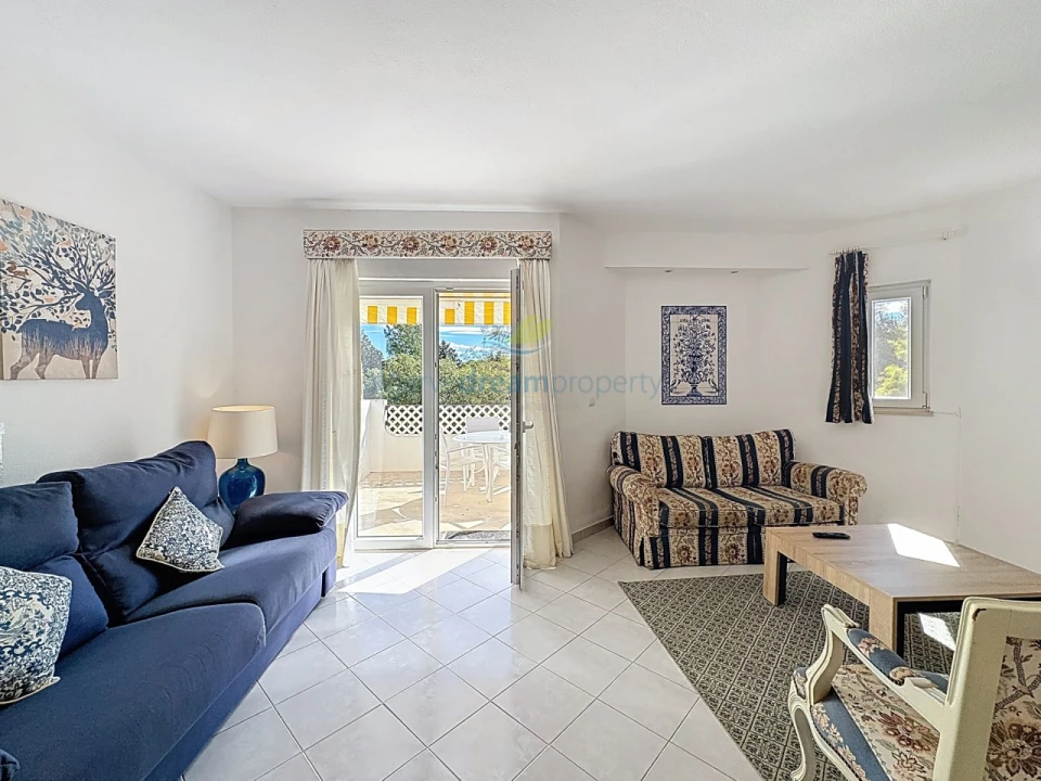 Apartamento T2 para Venda em Albufeira e Olhos de Água Foto 3