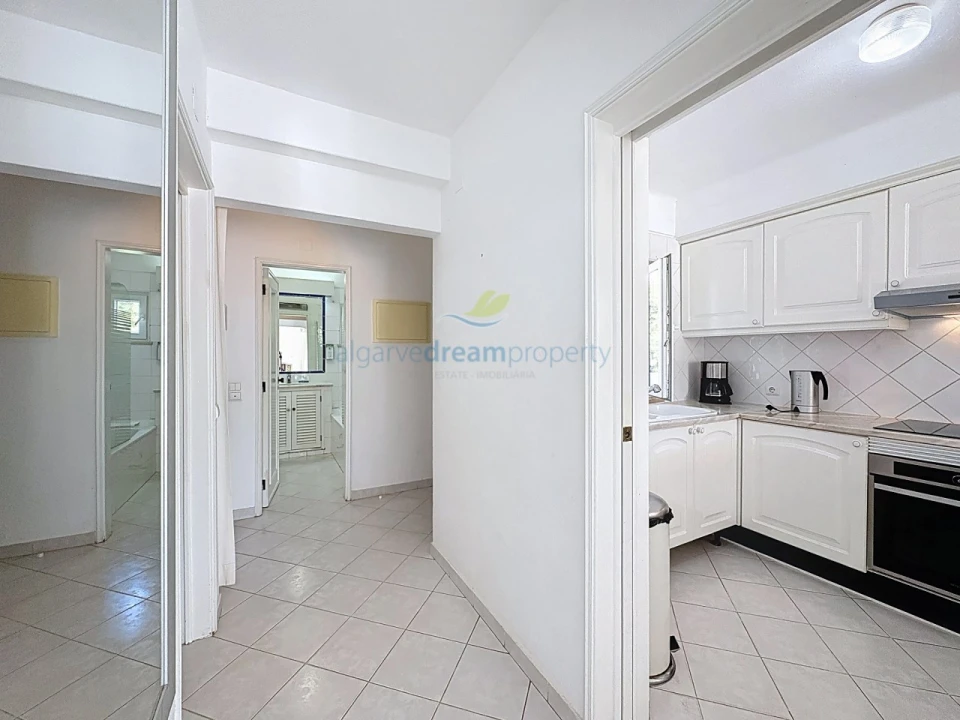 Apartamento T2 para Venda em Albufeira e Olhos de Água Foto 16