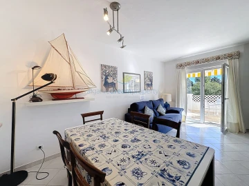 Apartamento T2 para Venda em Albufeira e Olhos de Água