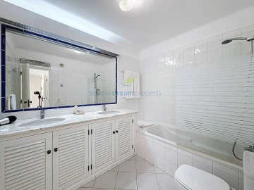 Apartamento T2 para Venda em Albufeira e Olhos de Água