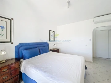 Apartamento T2 para Venda em Albufeira e Olhos de Água