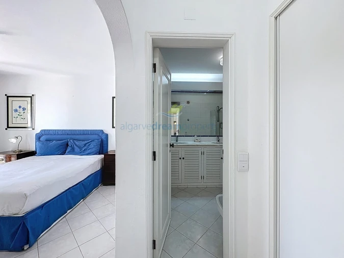 Apartamento T2 para Venda em Albufeira e Olhos de Água Foto 17