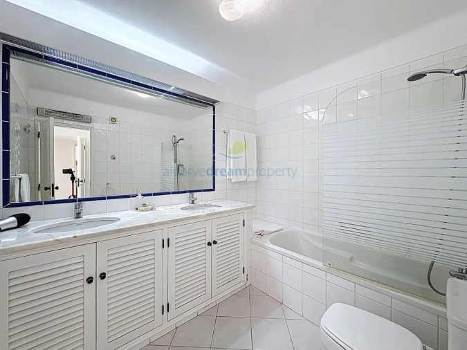 Apartamento T2 para Venda em Albufeira e Olhos de Água Foto 19