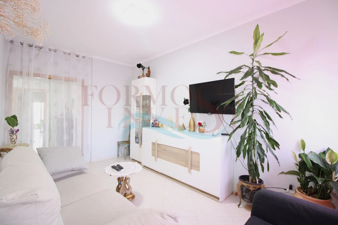 Apartamento T2 para Venda em Moncarapacho e Fuseta Foto 2