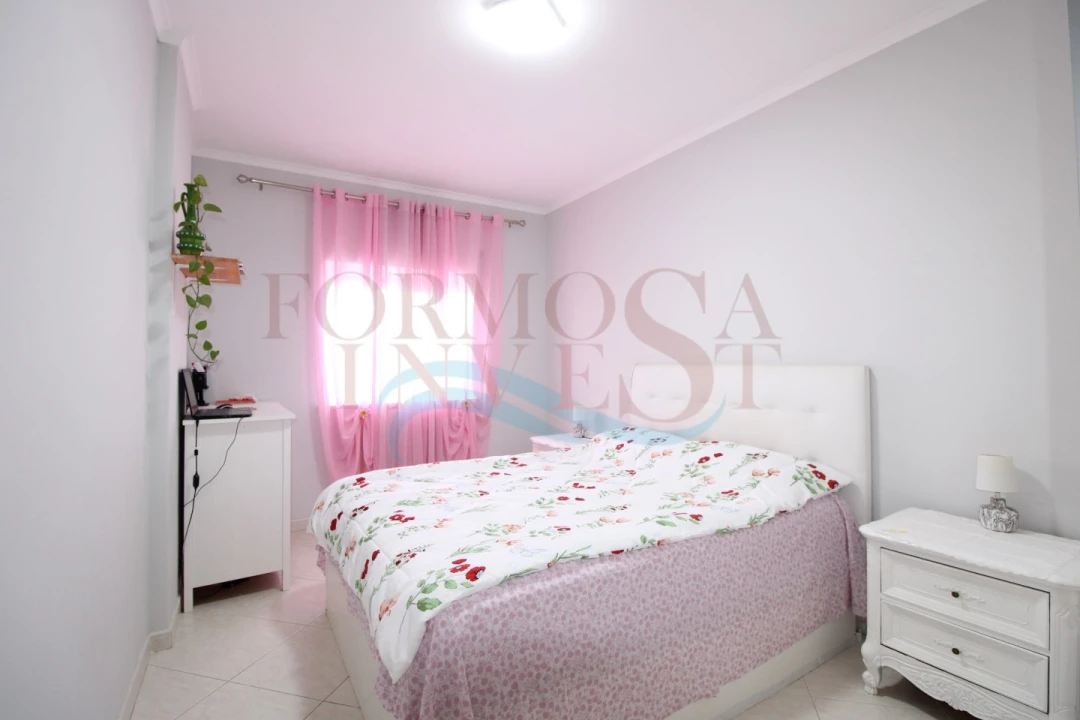 Apartamento T2 para Venda em Moncarapacho e Fuseta Foto 4
