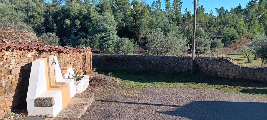 Moradia T2 para Venda em Carvoeiro Foto 9