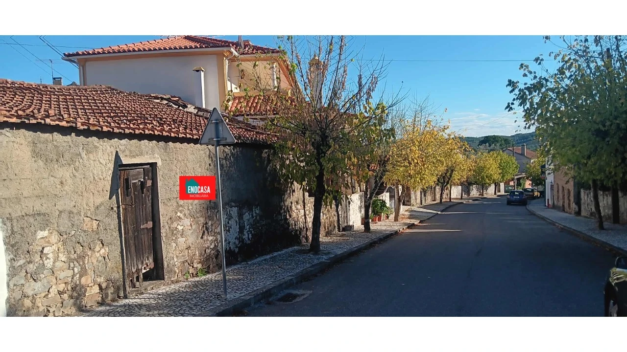 Moradia T2 para Venda em Carvoeiro Foto 6