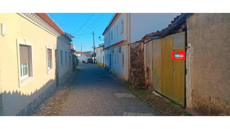 Moradia T2 para Venda em Carvoeiro Foto 4