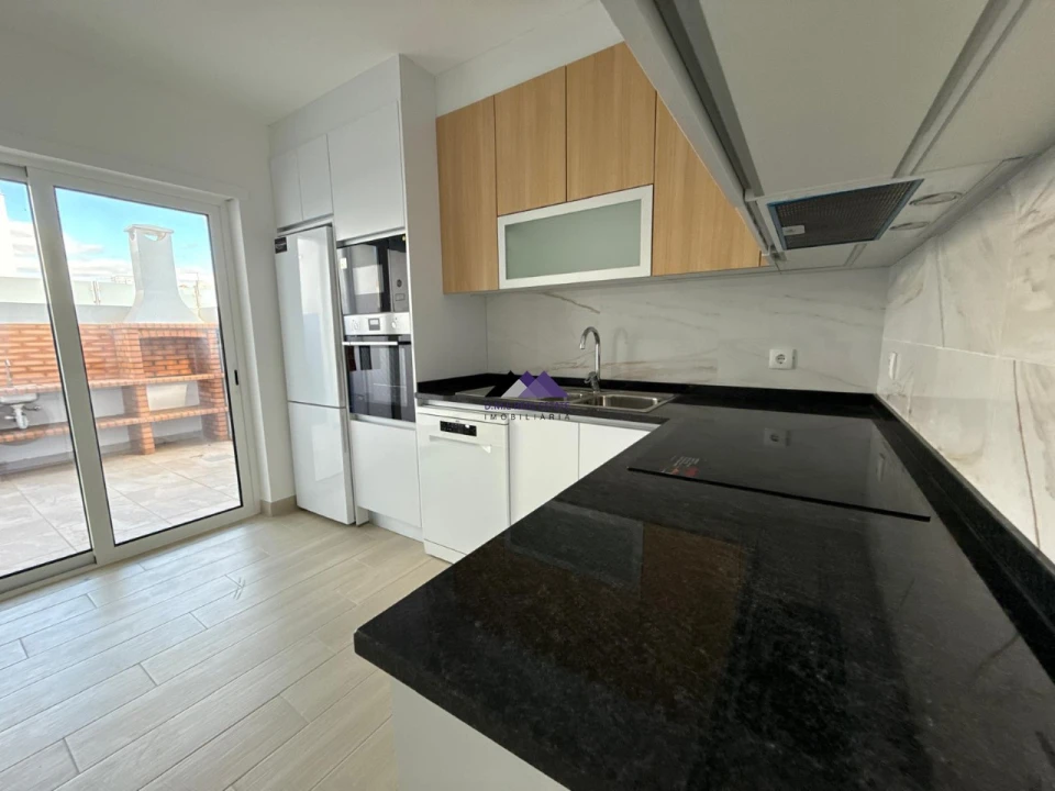 Moradia T4 para Venda em Vila Nova de Cacela Foto 13